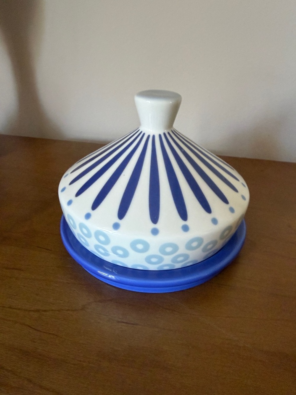 Coton Colors Iris Burst Round Butter Dish. - Picture 2 of 9